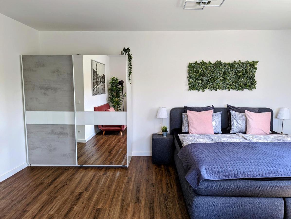 Leipzig-Residenz Waldstraße am Zoo und Red Bull Arena , Rooftop Apartment mit 2 Dachterrassen Exterior foto